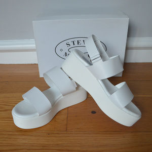white platform sandals steve madden